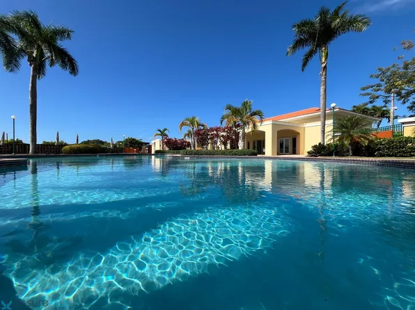 8 Calle 114, Dorado, PR 00646