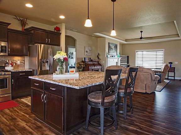 5th image of 4809 Pinehurst Dr