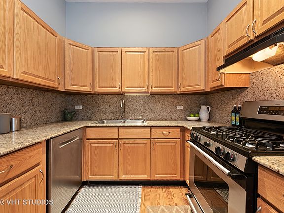 5th image of 1448 N Orleans St APT 1C