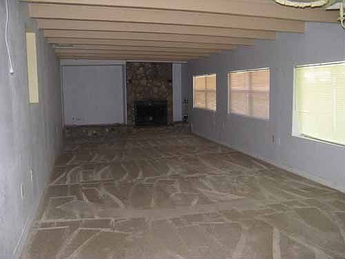5th image of 2941 N Martha Ave