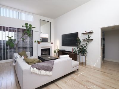 1815 Glendon Ave APT 306, Los Angeles, CA, 90025