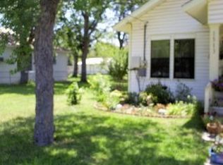 1513 N Main St, Pleasanton, TX 78064