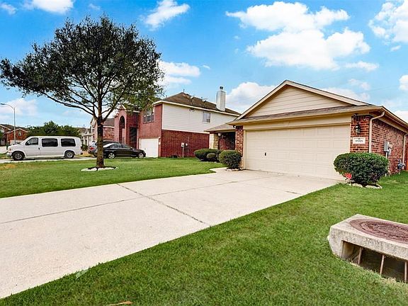 2nd image of 8918 Heron Nest Dr