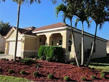1st image of 950 Tanglewood Cir