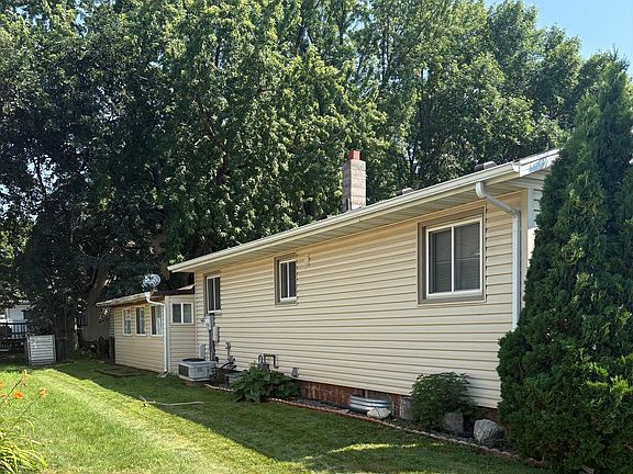 4th image of 503 N 5th St