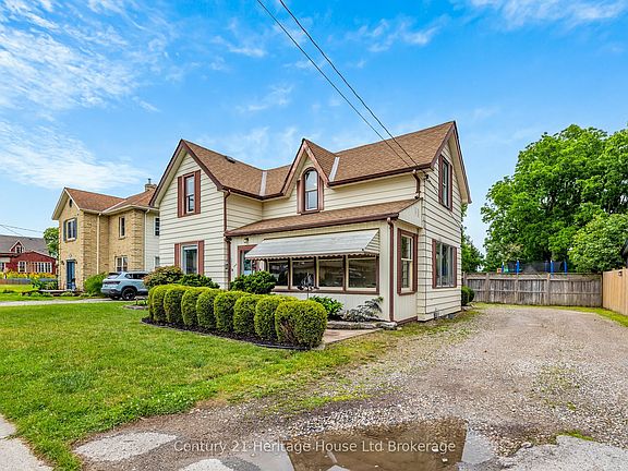 3rd image of 164 George St