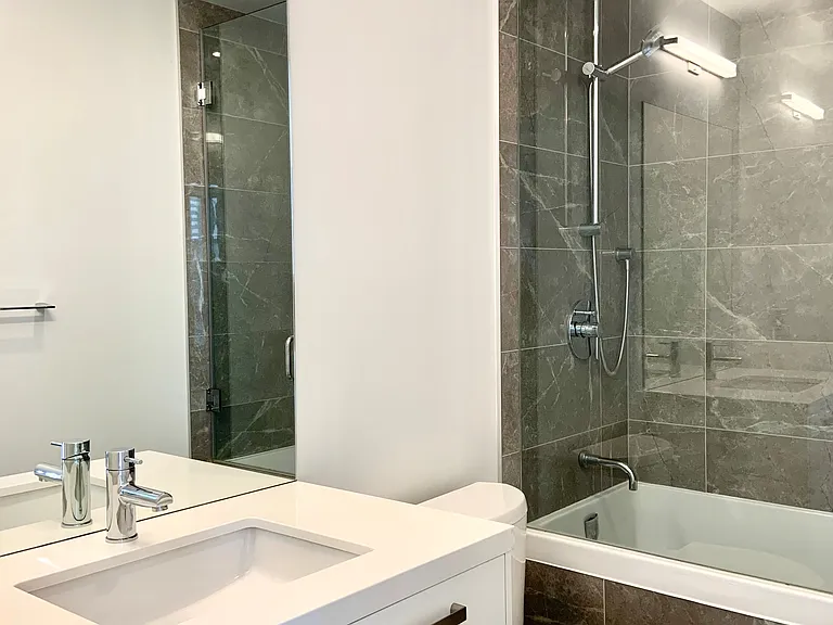 55 Ontario St #1706 — Photo 10