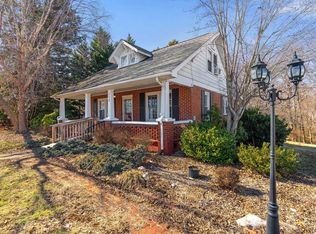 113 Prospect Rd, Hurt, VA 24563