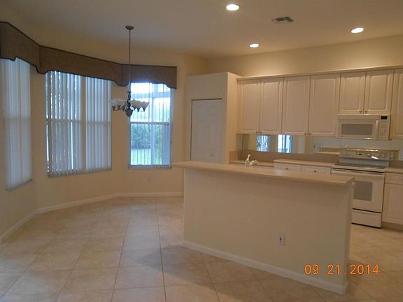 3rd image of 7441 Kea Lani Dr