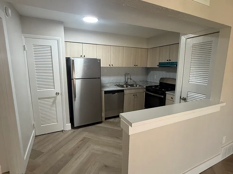8700 Colonel Glenn Rd #161