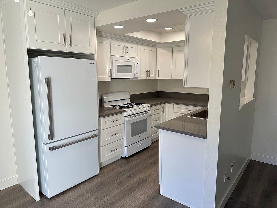 1st image of 4782 James Cir APT C