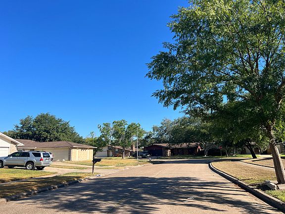 4th image of 5119 Gretna Green Dr
