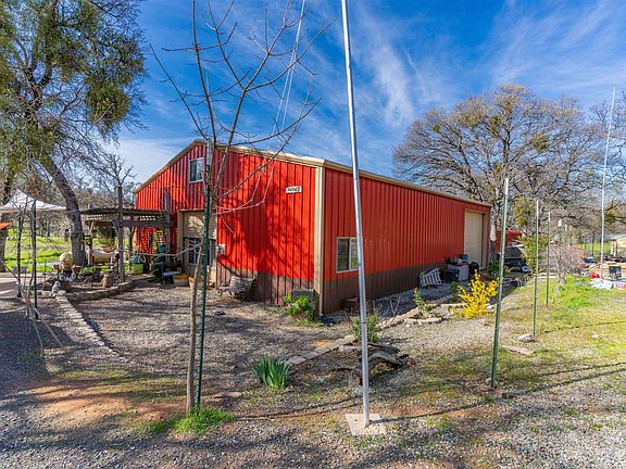 3rd image of 3950 Filly Ln