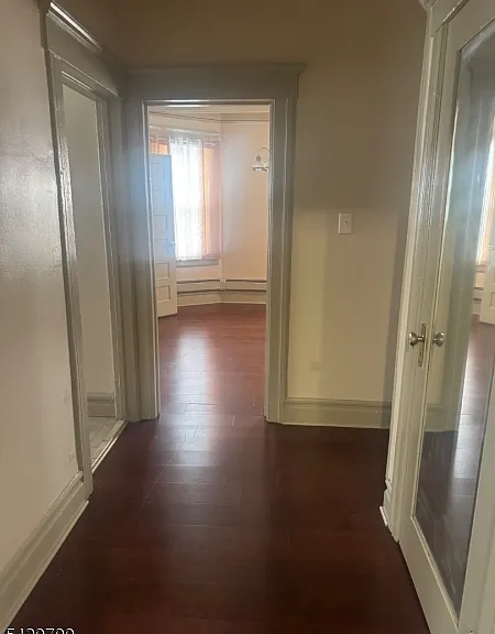 284 Seymour Ave — Photo 9