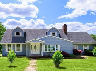 3 Charlton Ave, Killingly, CT 06241