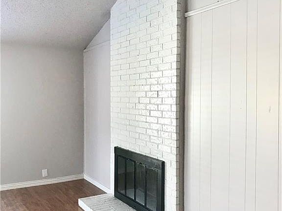 5th image of 703 Del Mar Ln