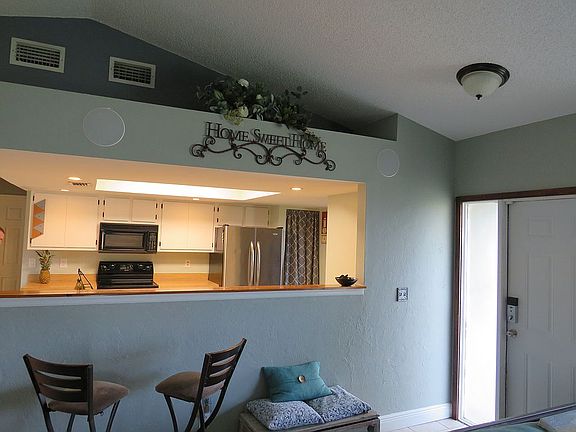 3rd image of 8440 Coral Dr