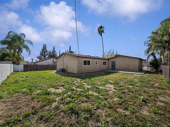 5th image of 265 S Lamarr St