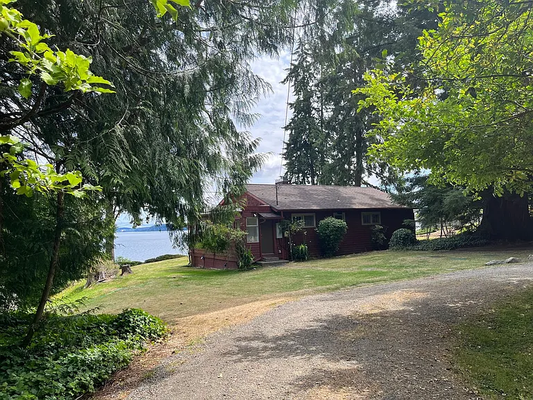 7620 Andrews Beach Rd NE — Photo 30