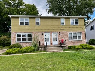 190 Vine Ln, Amherst, NY 14228