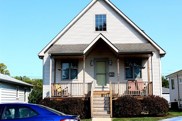 1st image of 1420 Waverly Pl