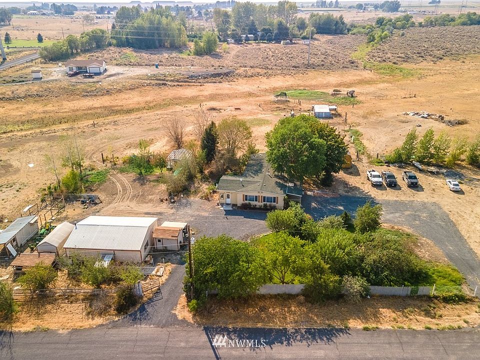1st image of 10068 Idano Lane NE