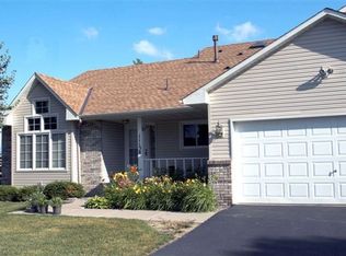 11158 Hillsboro Ct N, Champlin, MN 55316
