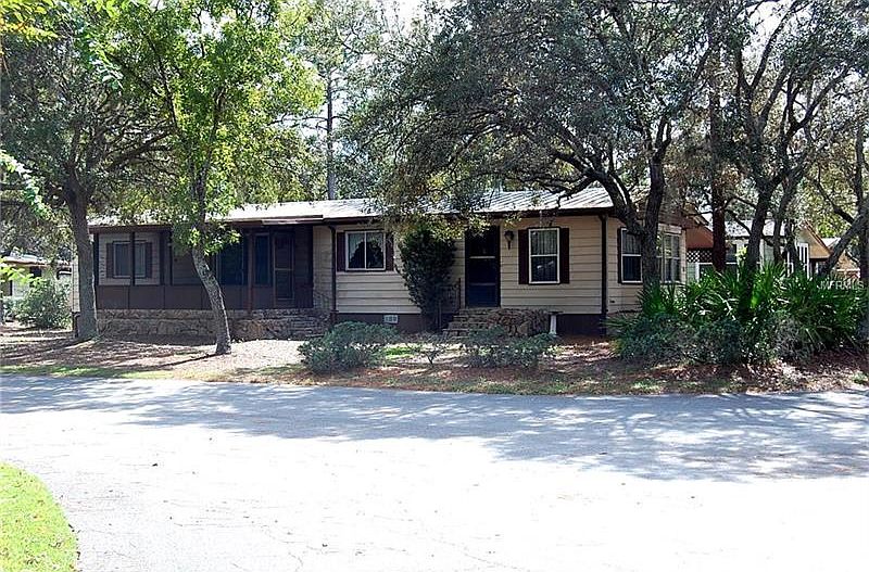 1st image of 125 E Plantation Blvd