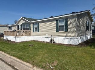 3832 Erie Dr, Burtchville, MI 48059