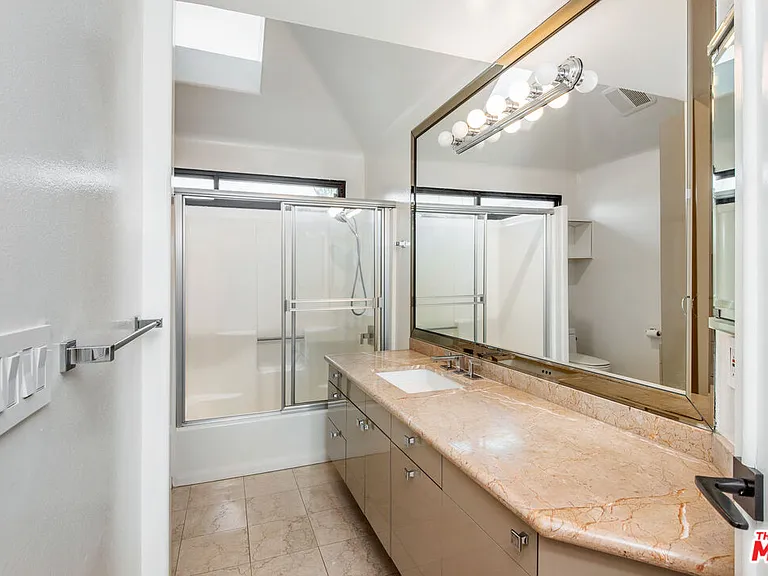 7940 Vulcan Dr — Photo 37
