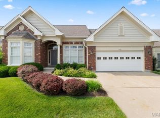 15921 Picardy Crest Ct, Chesterfield, MO 63017