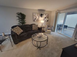 10750 Rockford Rd APT 101, Plymouth, MN 55442