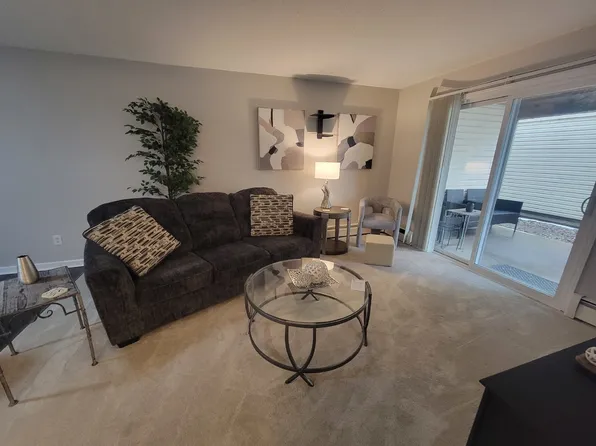 10750 Rockford Rd APT 101, Plymouth, MN 55442