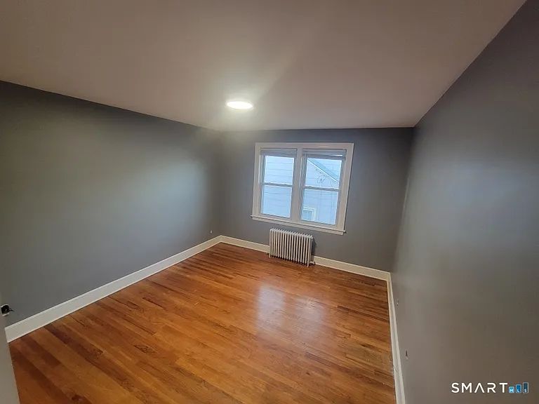 307 Hill St — Photo 10