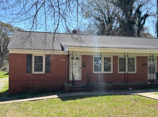 324 E Rhodes St, Lincolnton, NC 28092