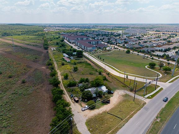 4th image of 6981 McKinney Falls Pkwy