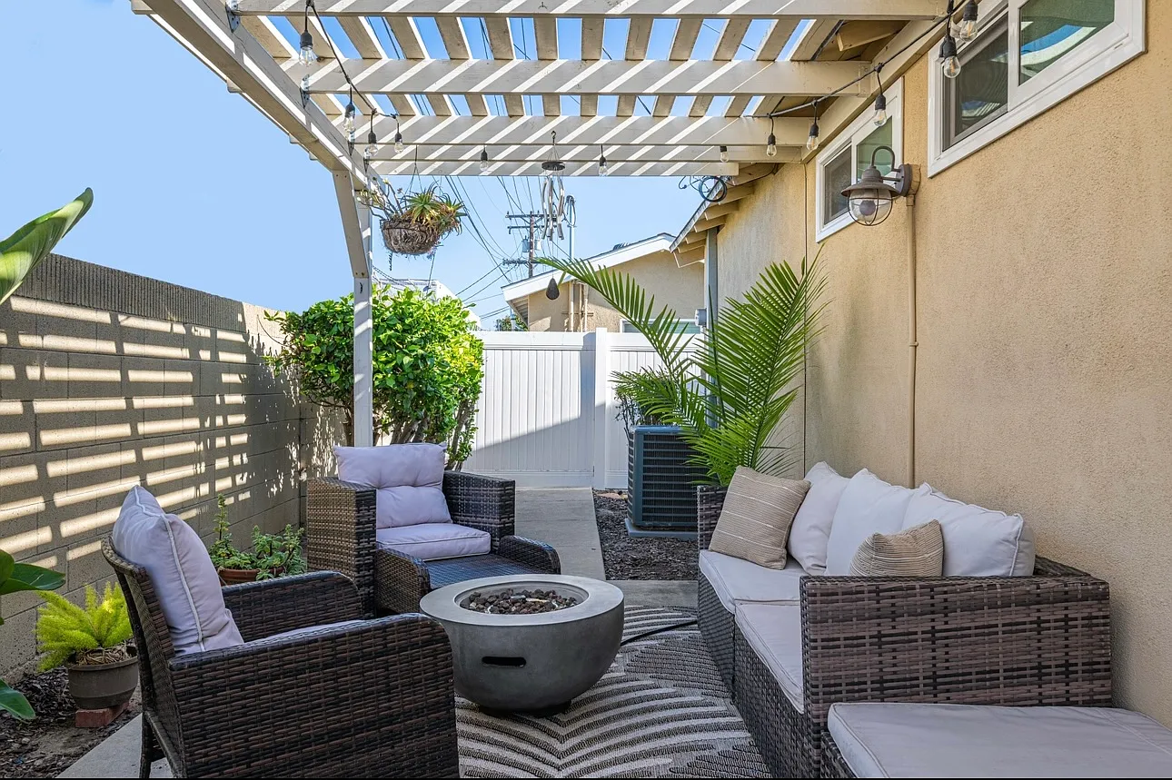 1449 W Lory Ave — Photo 3