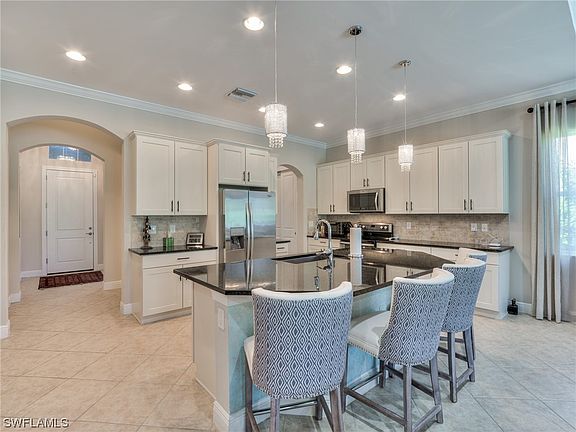 5th image of 10336 Materita Dr