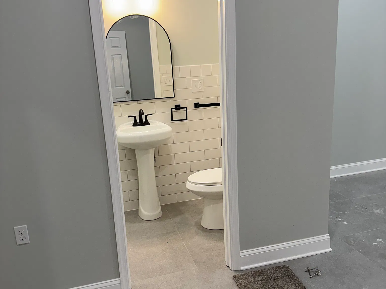 2 bed, 950 sqft, $1,400 — Photo 2