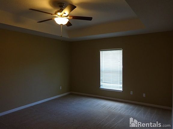 3rd image of 385 SE Atlas Ter