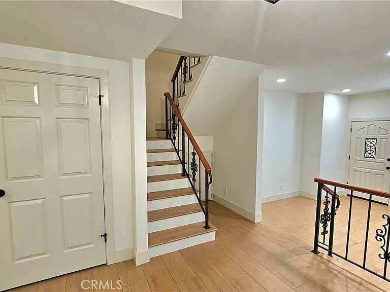 121 N Muscatel Ave — Photo 15