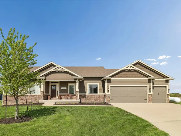 3002 Kernel Ln, Adel, IA 50003
