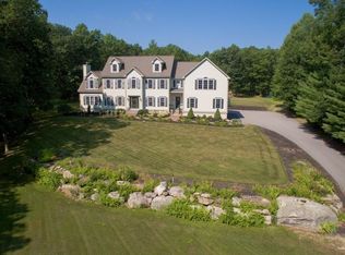 71 Painted Post Rd, Groton, MA 01450