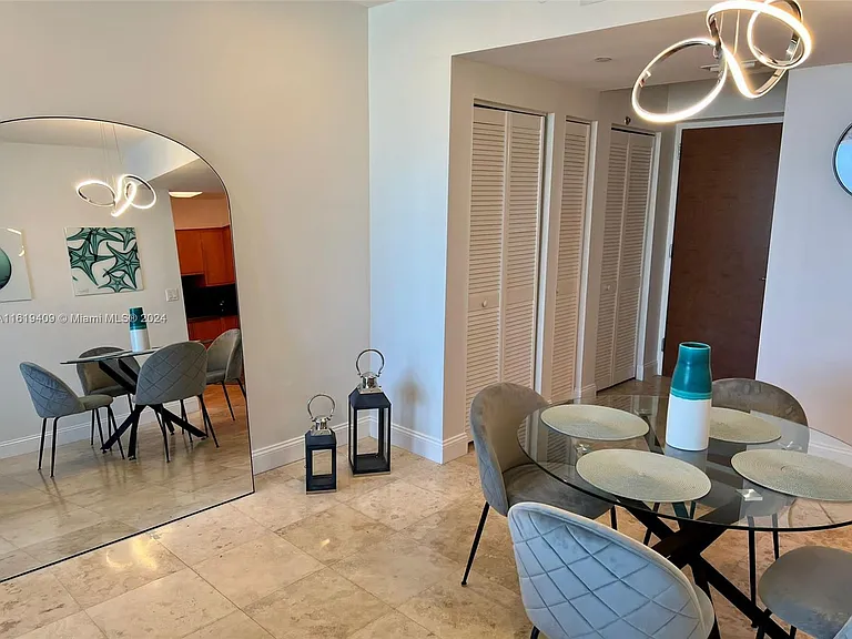 6365 Collins Ave #2610 — Photo 4
