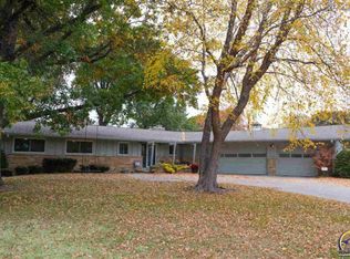 4804 SW Brentwood Rd, Topeka, KS 66606