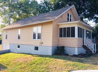 909 Cote Sans Dessein Rd, Fulton, MO 65251