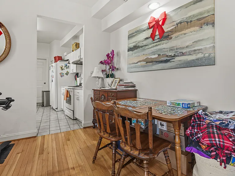 1956 Calvert St NW #3 — Photo 4