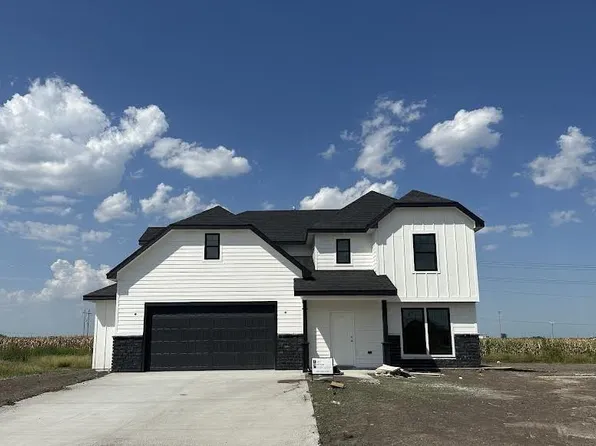314 W 25th St, Eudora, KS 66025