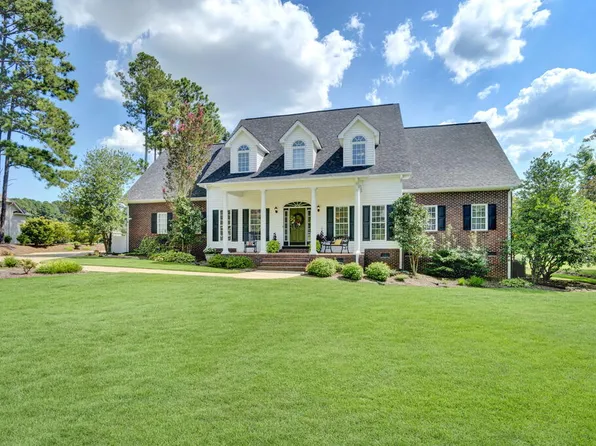 716 Fairway Lakes Rd, Greenwood, SC 29649
