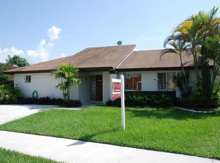 12231 SW 207th St, Miami, FL 33177